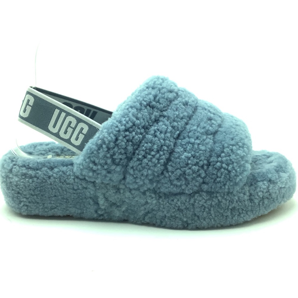 Ugg Women's Fuzzy Slides Size: 7 - image 2